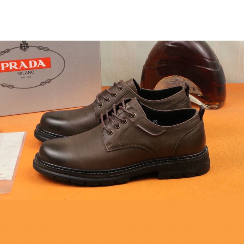 Pra*a leather shoes